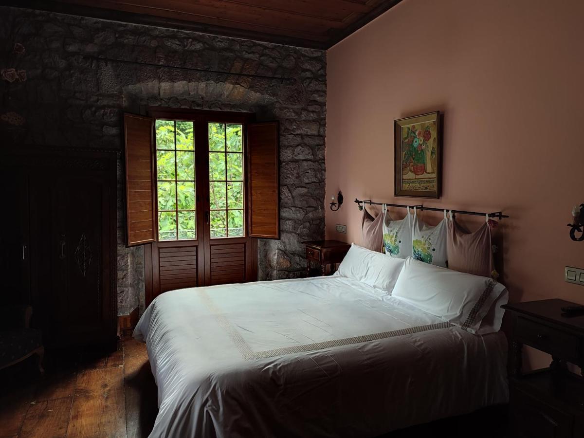 Agroturismo La Casona De Belmonte Ovinana  Eksteriør billede