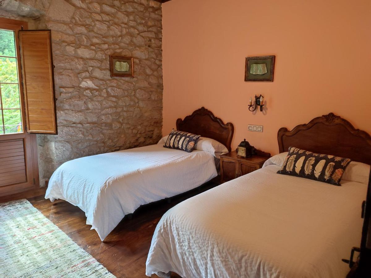 Agroturismo La Casona De Belmonte Ovinana  Værelse billede
