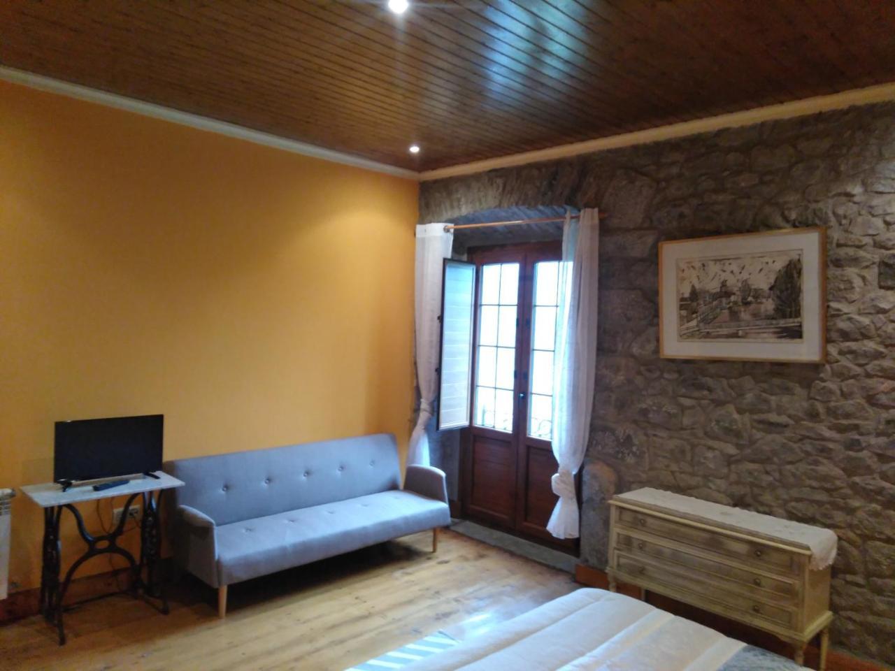 Agroturismo La Casona De Belmonte Ovinana  Eksteriør billede