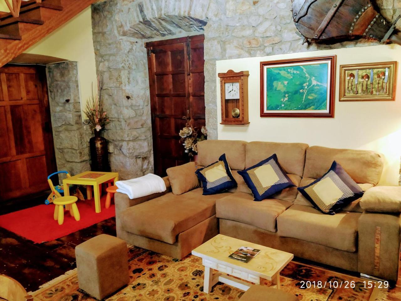 Agroturismo La Casona De Belmonte Ovinana  Eksteriør billede